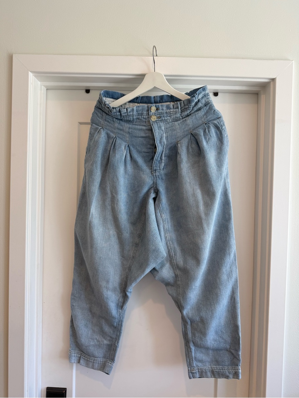 We The Free light blue denim jeans